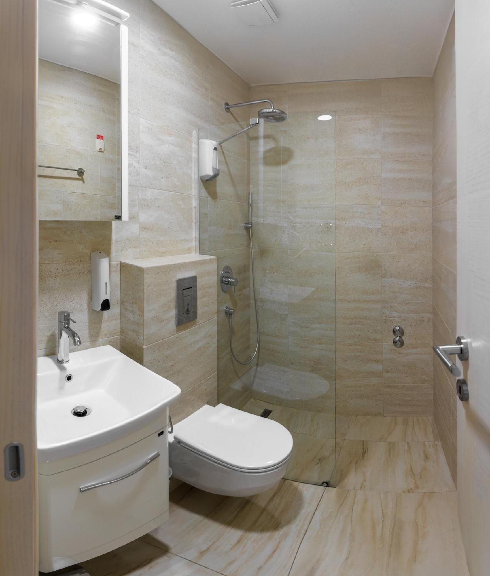 Hotel Maksim Herceg Novi Luaran gambar