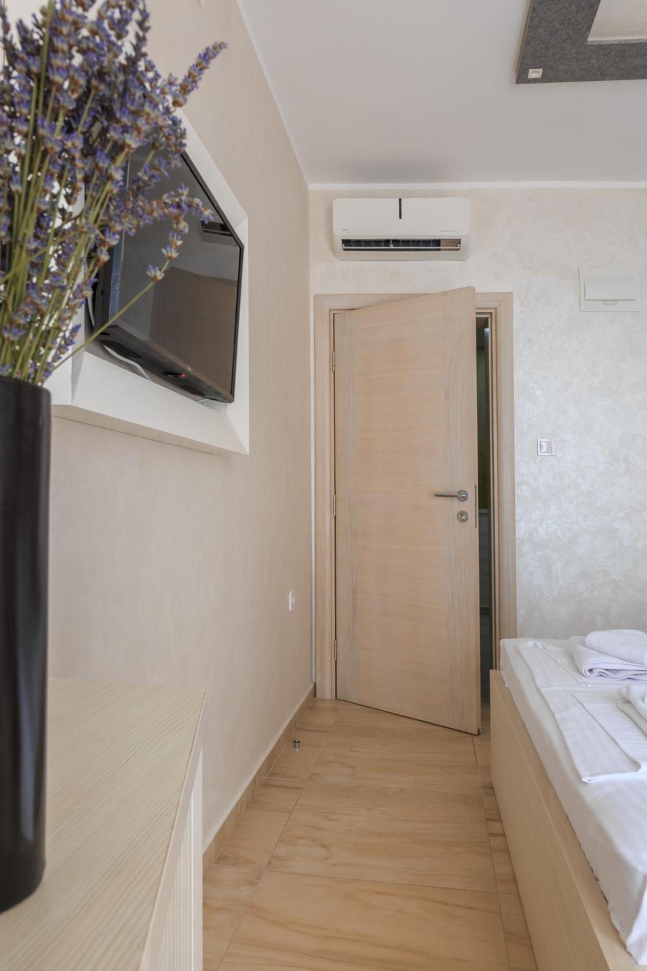 Hotel Maksim Herceg Novi Luaran gambar
