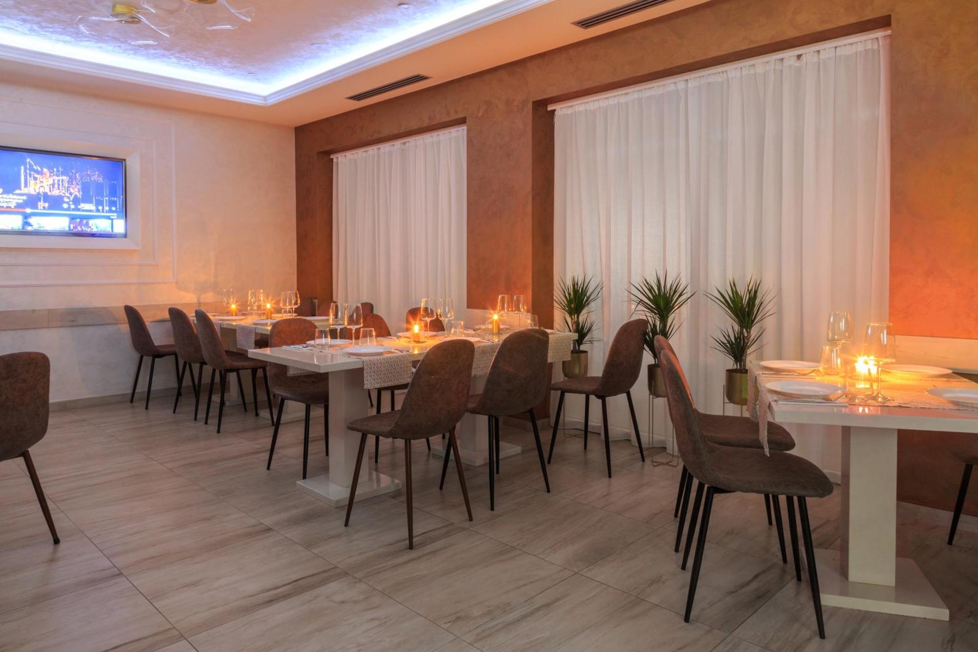 Hotel Maksim Herceg Novi Luaran gambar