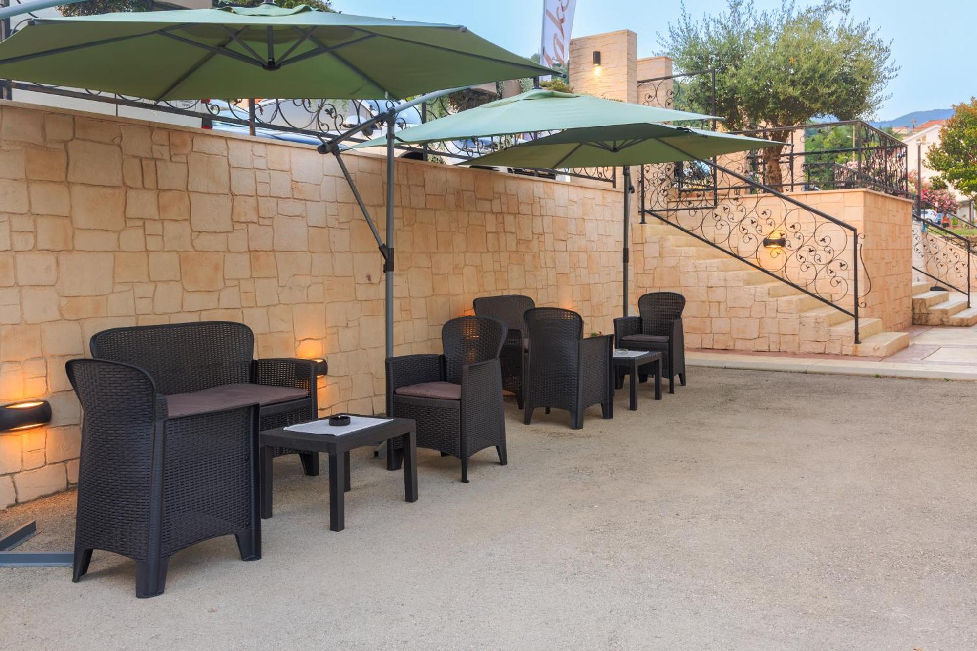 Hotel Maksim Herceg Novi Luaran gambar