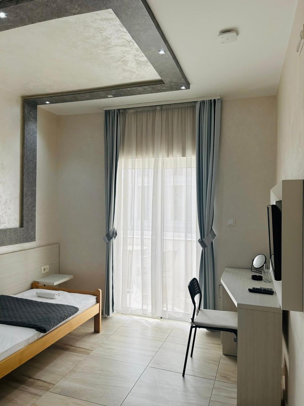 Hotel Maksim Herceg Novi Luaran gambar